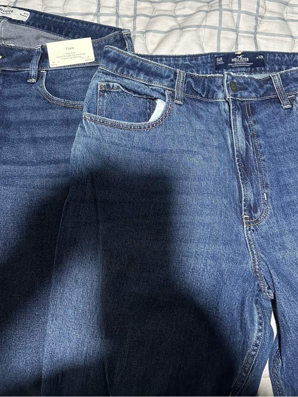 Hollister Women's Dark Blue Bootcut Jeans